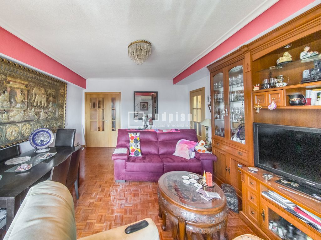 Piso en venta en calle De Antonio Toledano, Madrid, Madrid 10/27