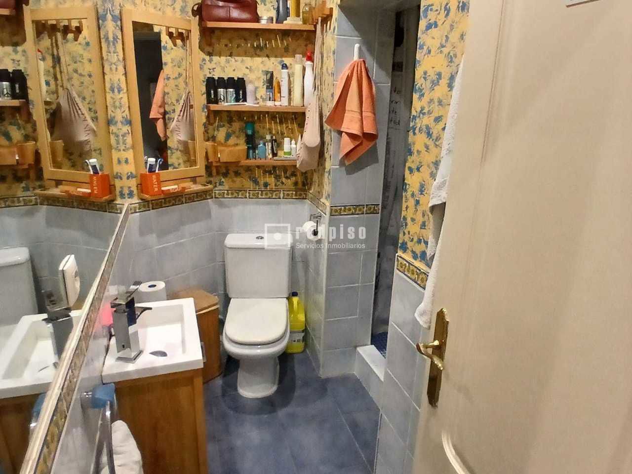 Piso en venta en calle Del Lucero, Madrid, Madrid 9/14