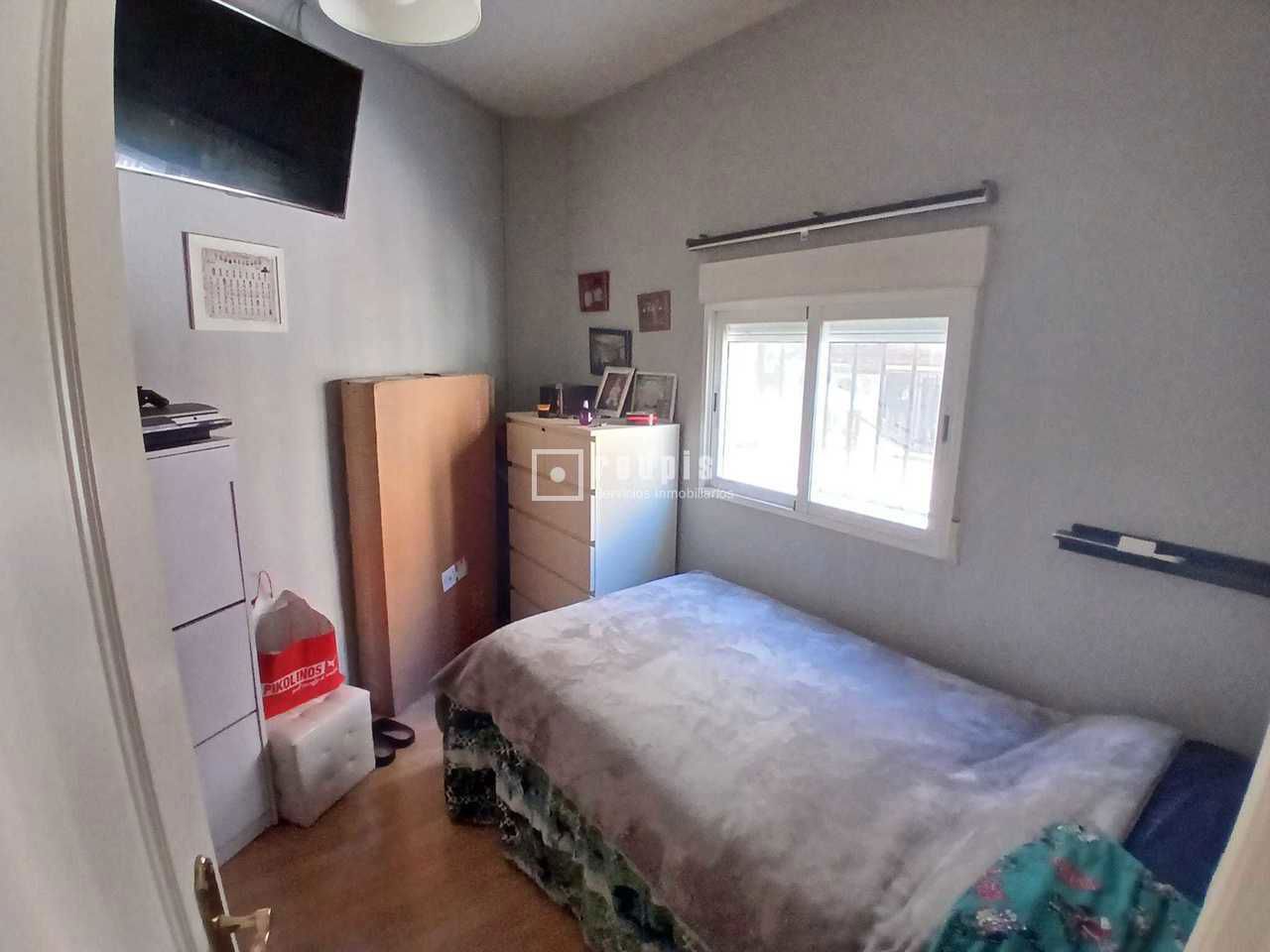 Piso en venta en calle Del Lucero, Madrid, Madrid 12/14