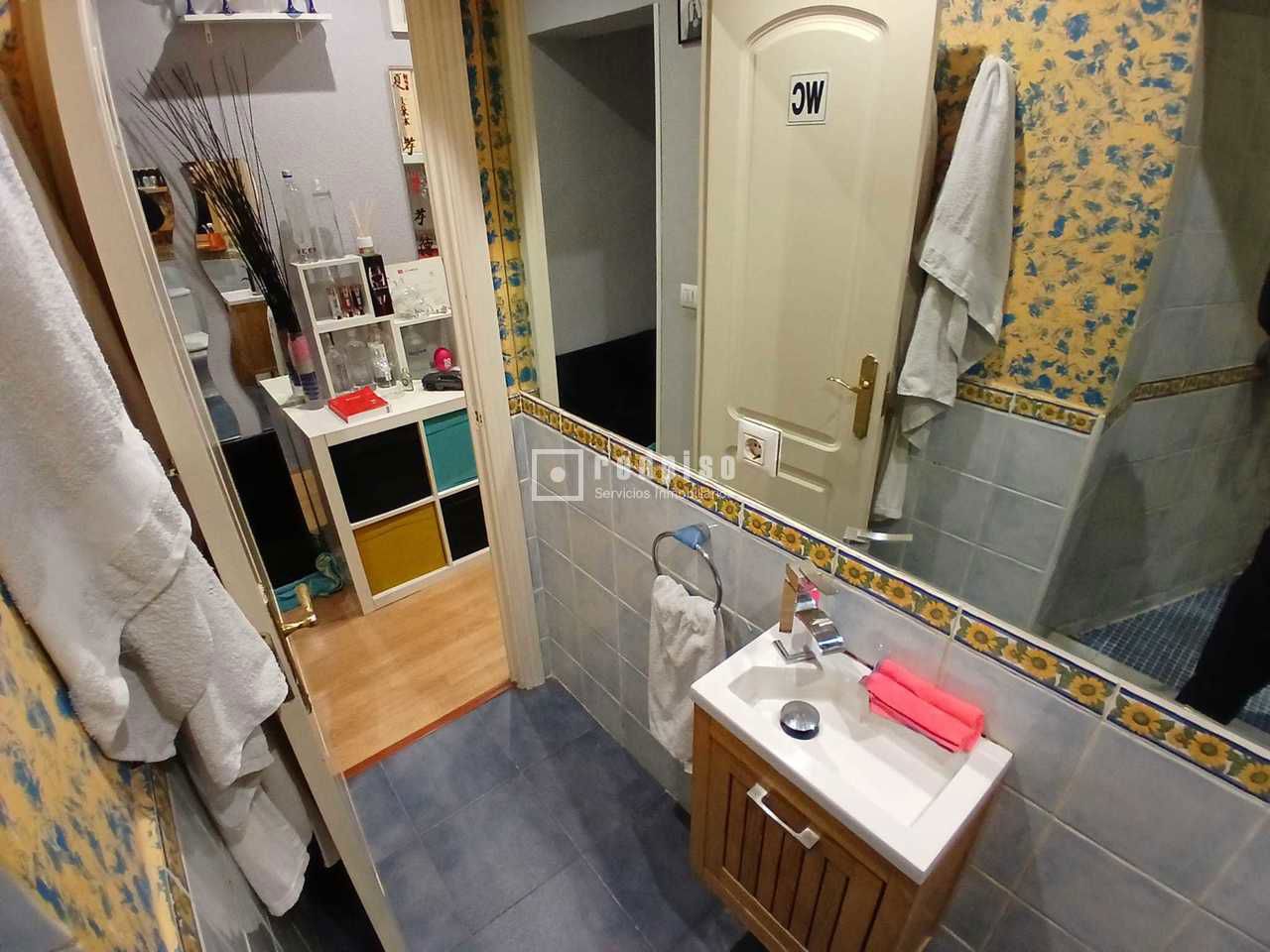 Piso en venta en calle Del Lucero, Madrid, Madrid 10/14