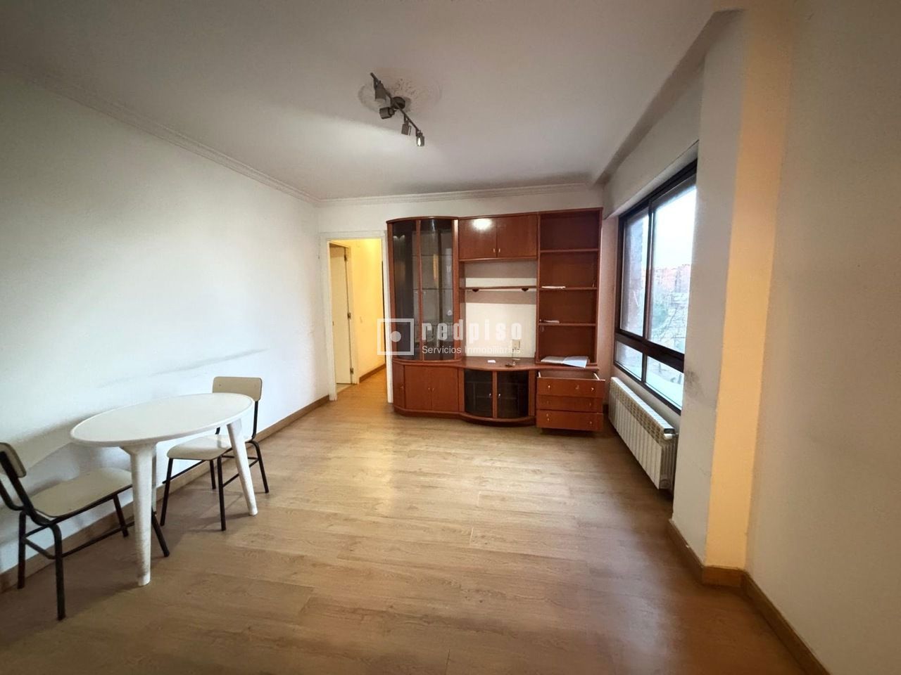 Piso en venta en  avenida Entrevías, Madrid  1/1
