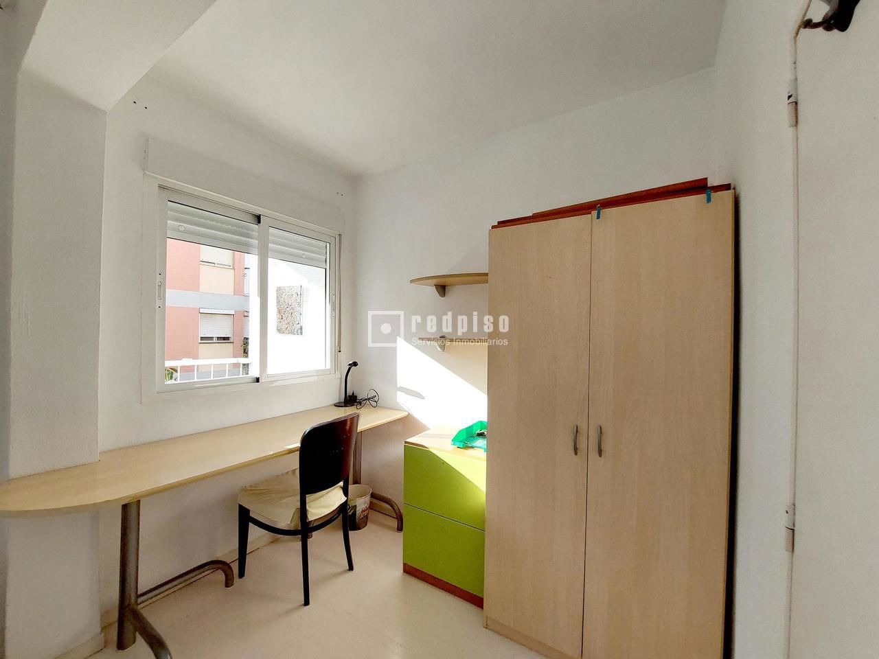 Piso en alquiler en  calle de Sor Milagros, Sevilla  19/26