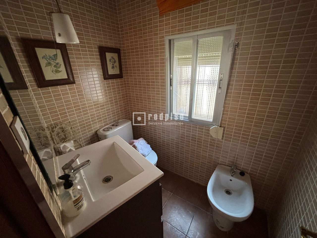 Casa en venta en  avenida de Francisco Caballero, Cadalso de los Vidrios, Madrid  18/40