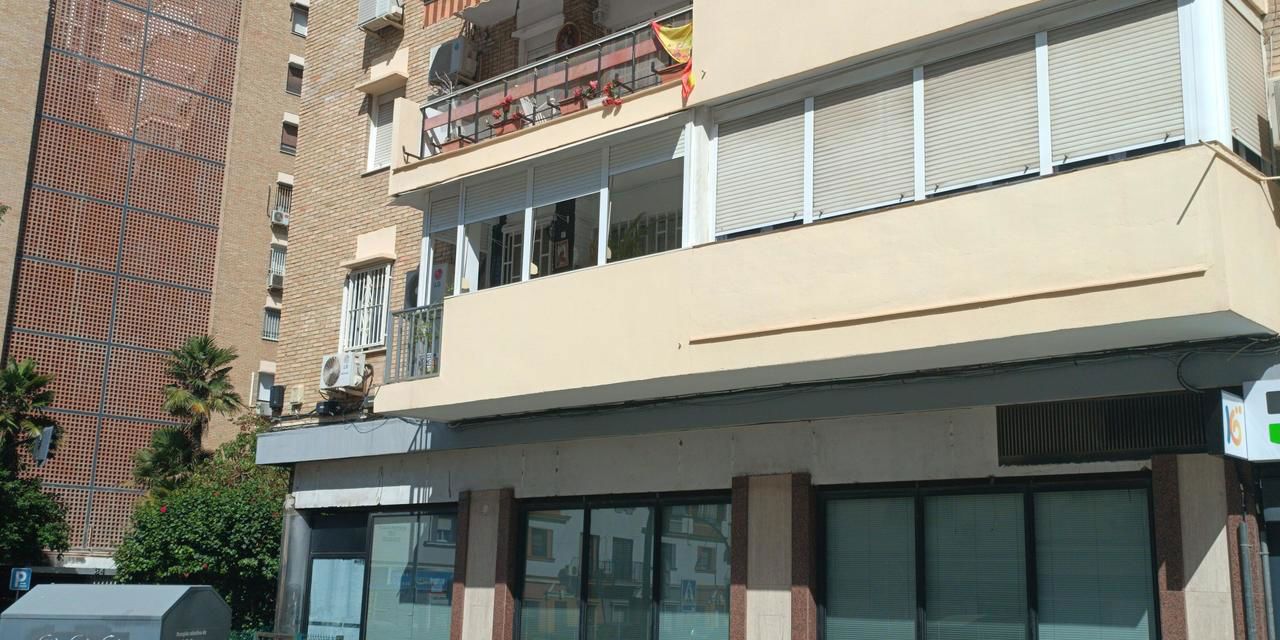 Local en alquiler en  calle de la Esperanza de Triana, Casco Antiguo, Sevilla  1/1