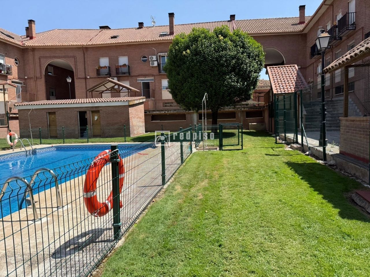 Piso en venta en Ajalvir, Madrid 21/25