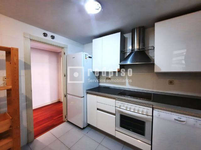 Piso en alquiler en  calle del Cardenal Tavera, Hortaleza, Madrid  6/48