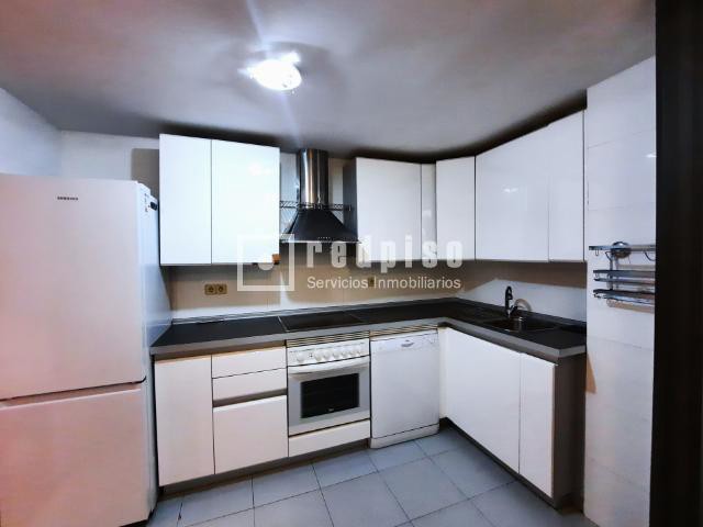 Piso en alquiler en  calle del Cardenal Tavera, Hortaleza, Madrid  7/48