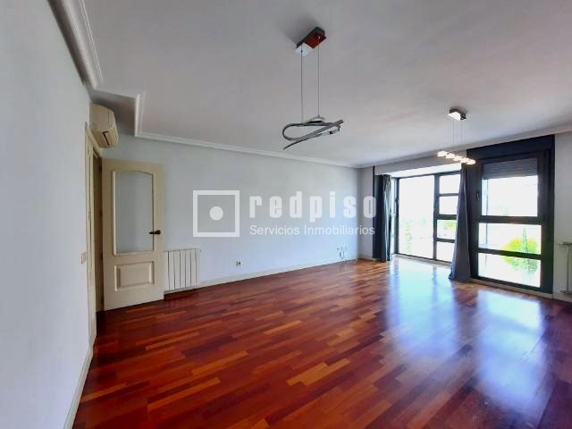 Piso en alquiler en  calle del Cardenal Tavera, Hortaleza, Madrid  2/48