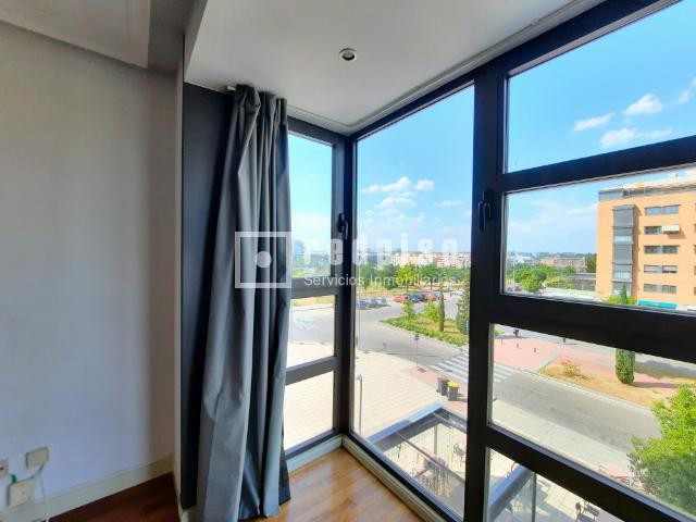 Piso en alquiler en  calle del Cardenal Tavera, Hortaleza, Madrid  19/48