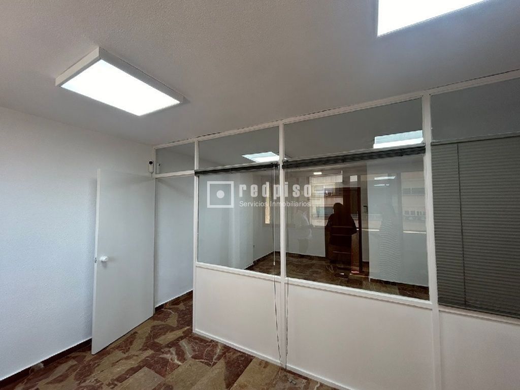 Piso en alquiler en calle Aguilera, Alacant, Alicante 6/8