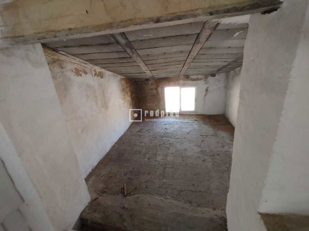 Casa en venta en  plaza de la Corredera, Cadalso de los Vidrios, Madrid  17/26