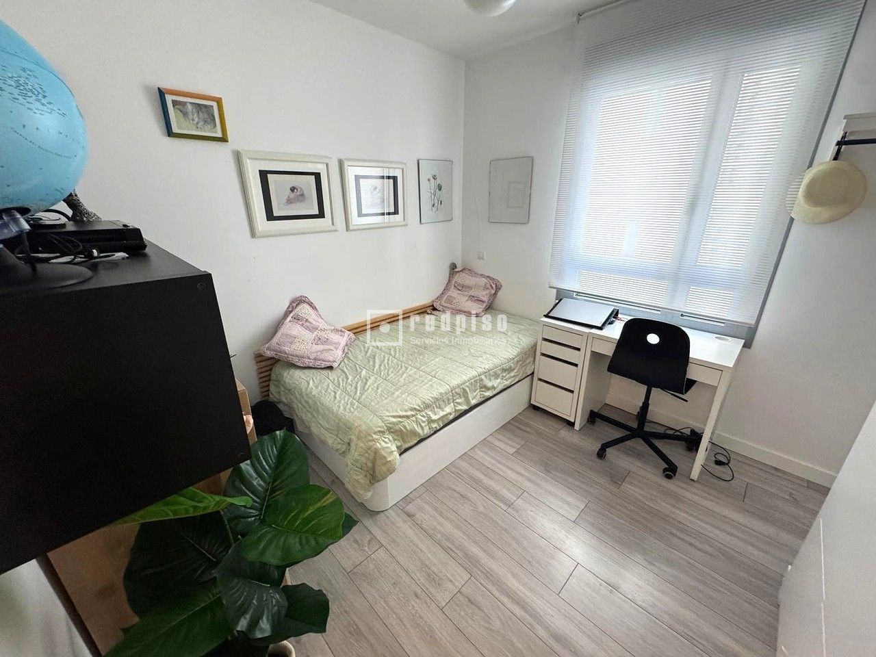 Piso en venta en  calle de Jesús de San Antonio, Coslada, Madrid  17/28