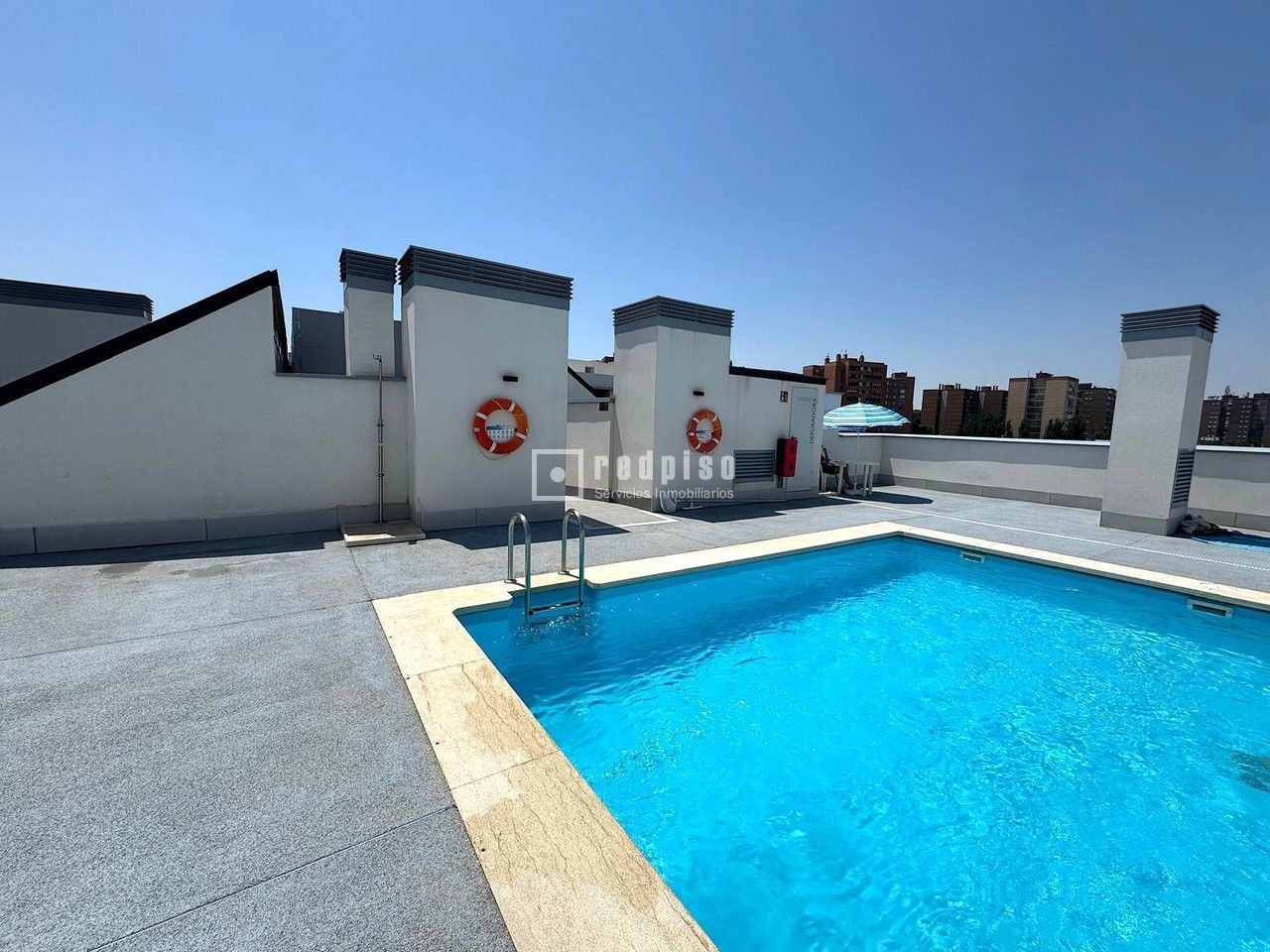 Piso en venta en  calle de Jesús de San Antonio, Coslada, Madrid  2/28