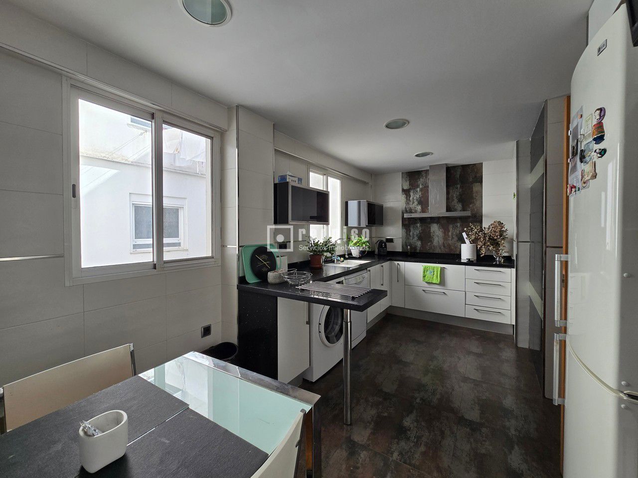 Piso en venta en  Mislata, Valencia  18/19