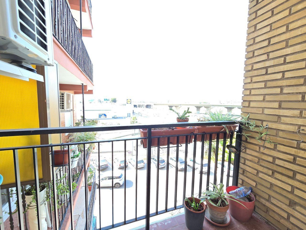 Piso en venta en  Mislata, Valencia  4/19