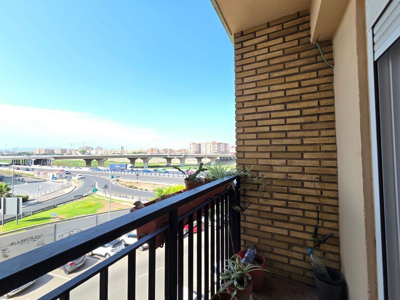 Piso en venta en  Mislata, Valencia  3/19