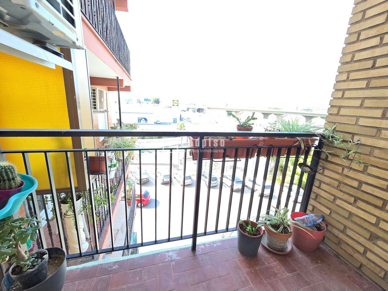 Piso en venta en  Mislata, Valencia  5/19