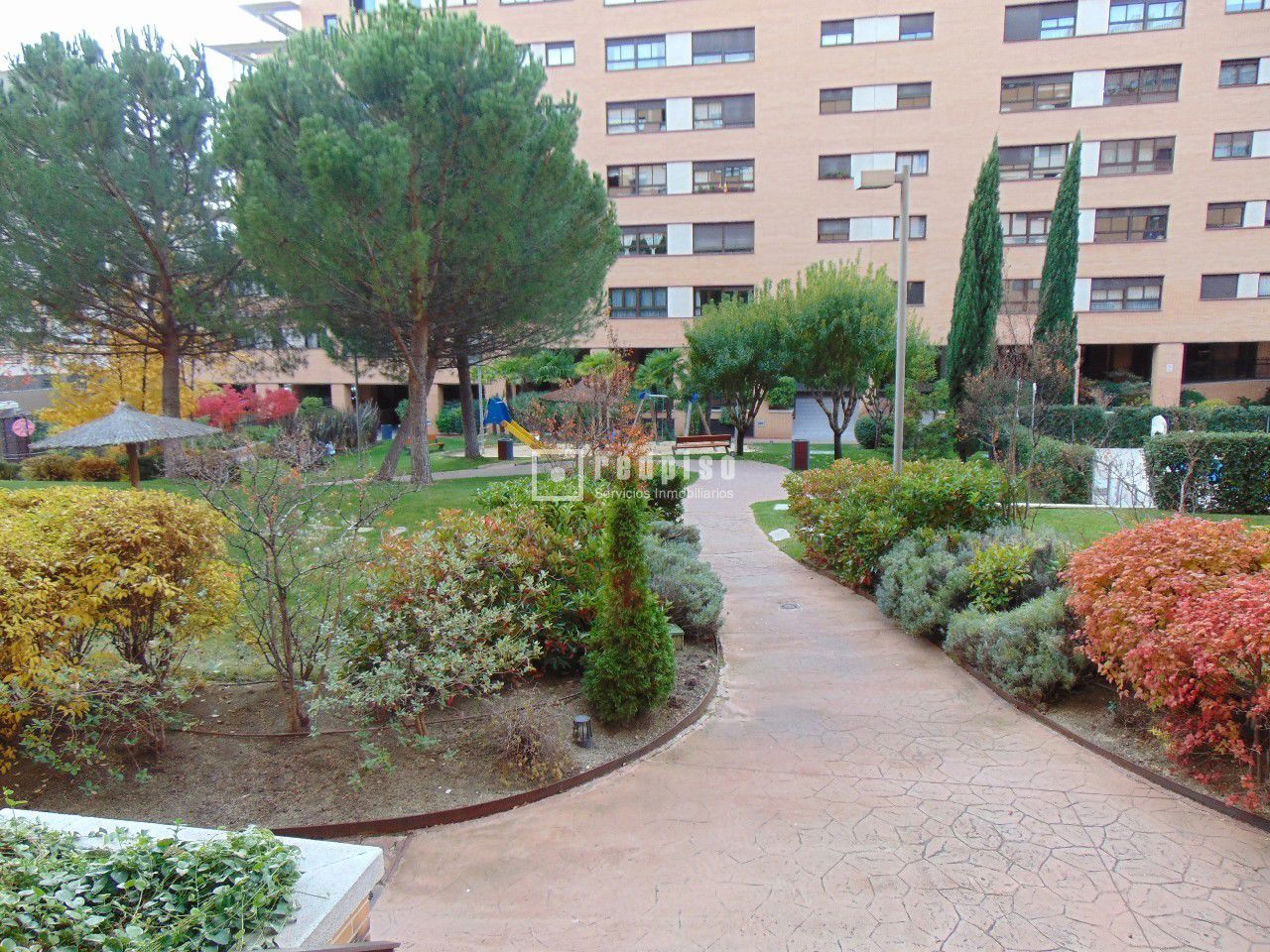 Piso en alquiler en calle De Cardeñuela Ríopico, Fuencarral-el Pardo, Madrid 29/39