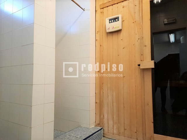 Piso en alquiler en  avenida de Francisco Pi y Margall, Madrid  27/33