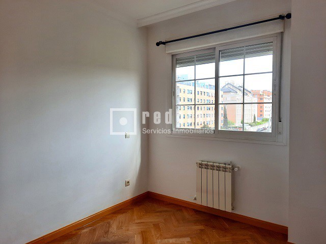 Piso en alquiler en  avenida de Francisco Pi y Margall, Madrid  14/33