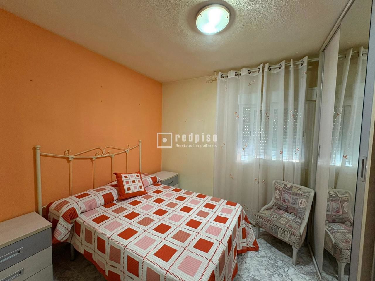 Piso en venta en calle De Rocafort, Madrid, Madrid 13/19