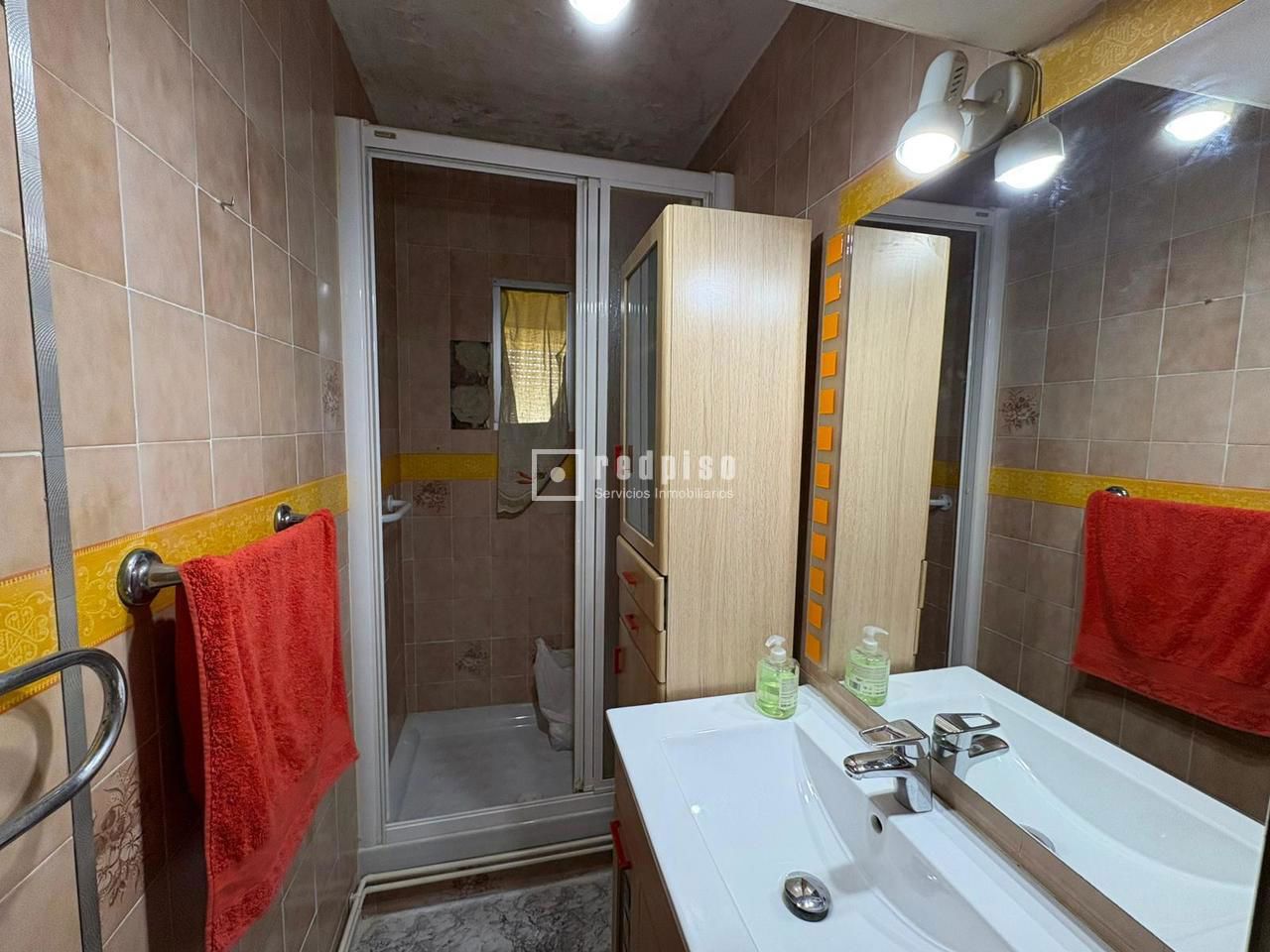 Piso en venta en calle De Rocafort, Madrid, Madrid 17/19