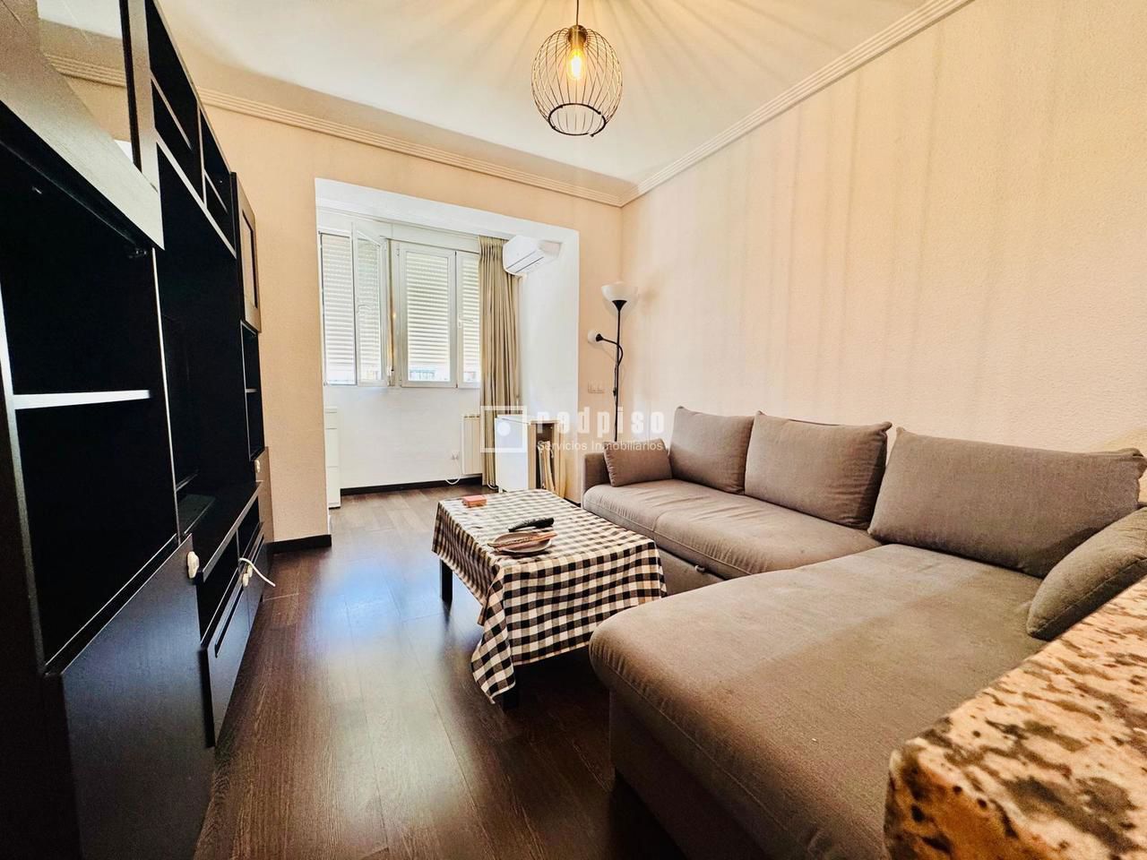 Piso en venta en  calle del Puerto de Maspalomas, Fuencarral-El Pardo, Madrid  1/1