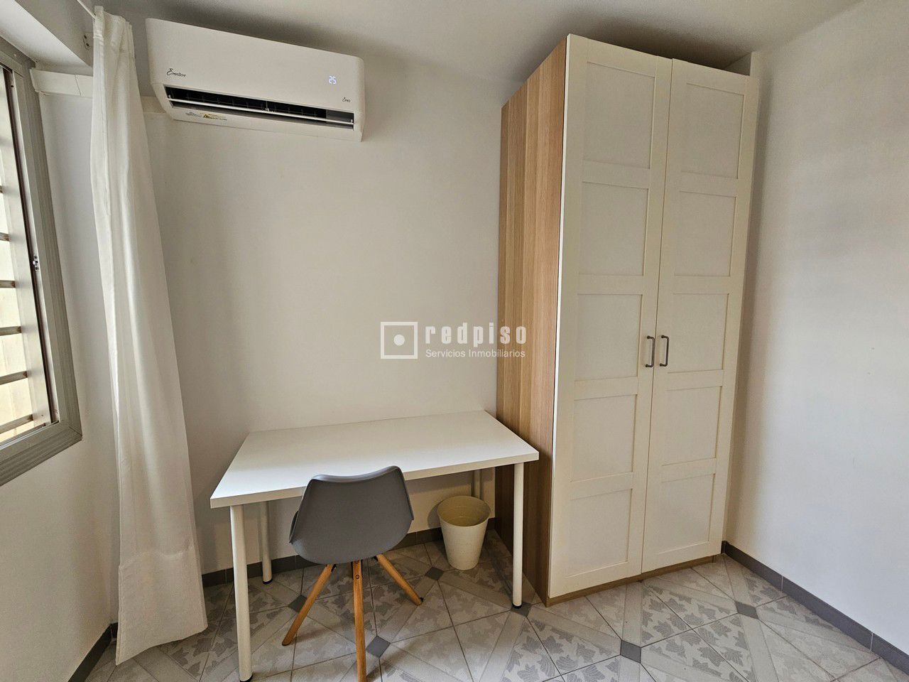 Piso en alquiler  calle Diví Mestre, Alboraia, Valencia  19/35