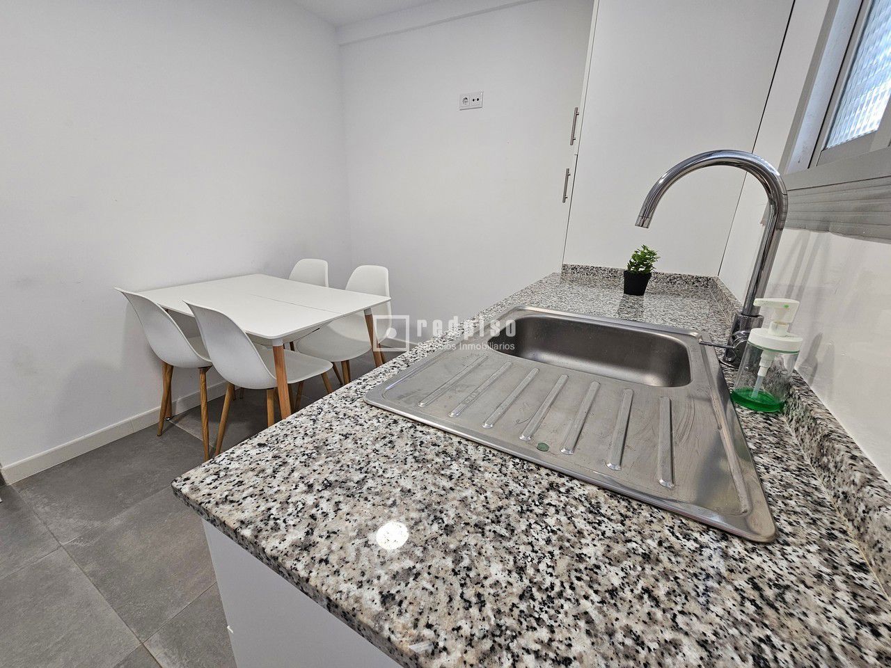 Piso en alquiler  calle Diví Mestre, Alboraia, Valencia  31/35