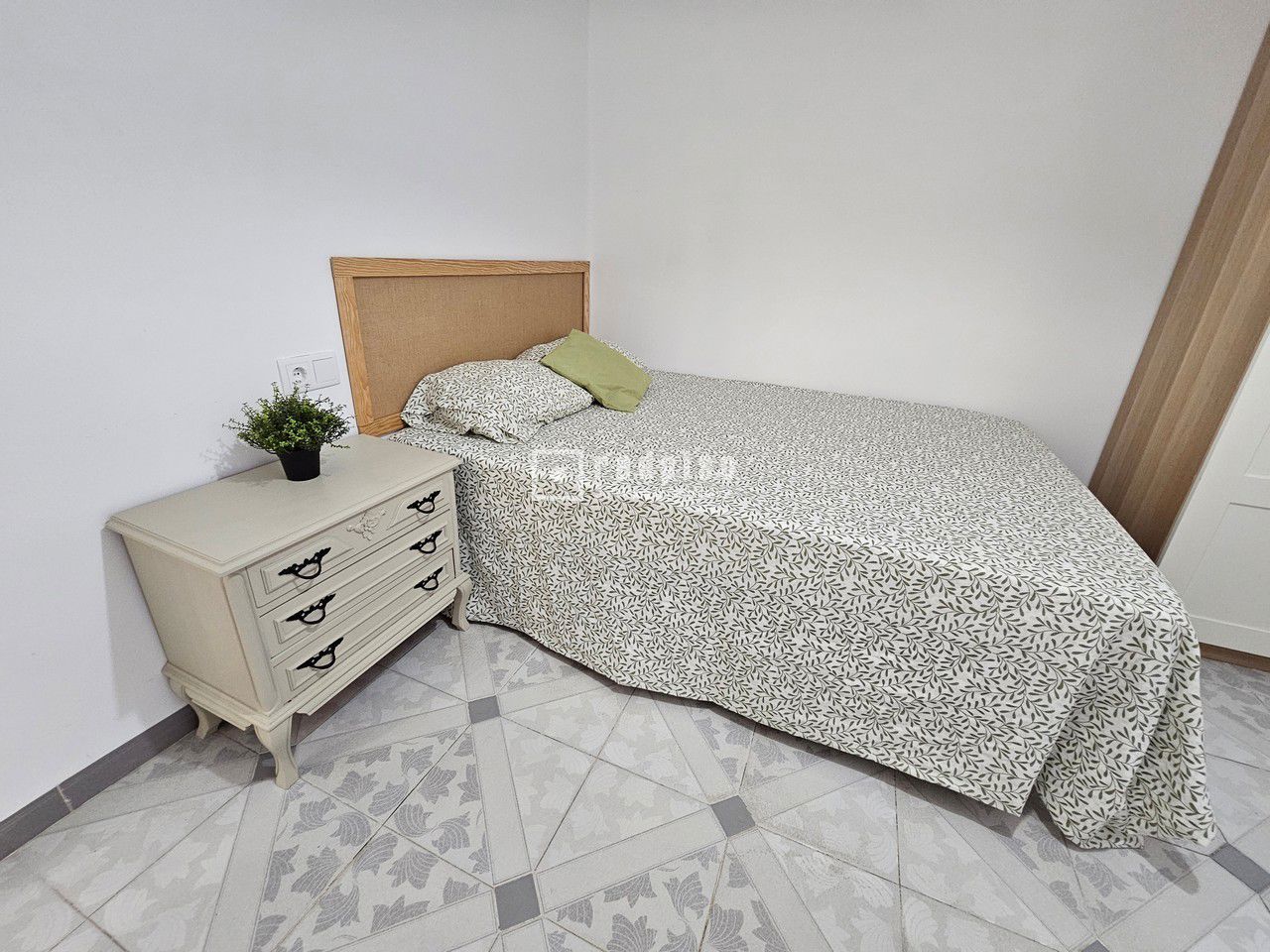 Piso en alquiler  calle Diví Mestre, Alboraia, Valencia  11/35