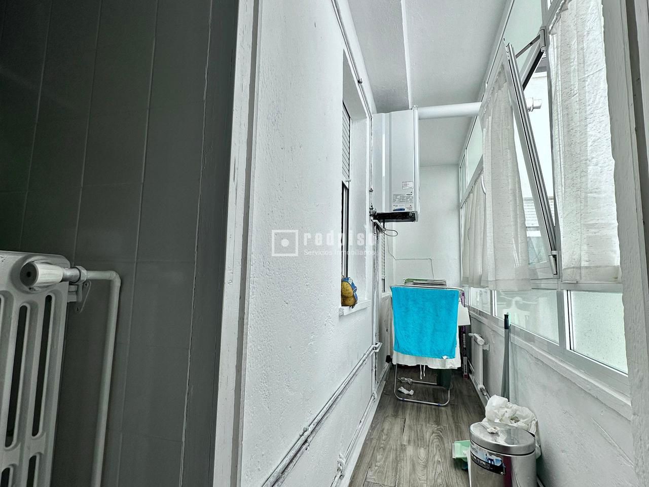 Piso en alquiler en  calle Gabilondo, 16, Valladolid  19/27