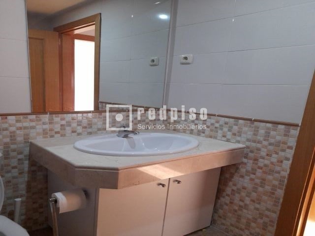 Casa en alquiler en  Arganda del Rey, Madrid  12/27