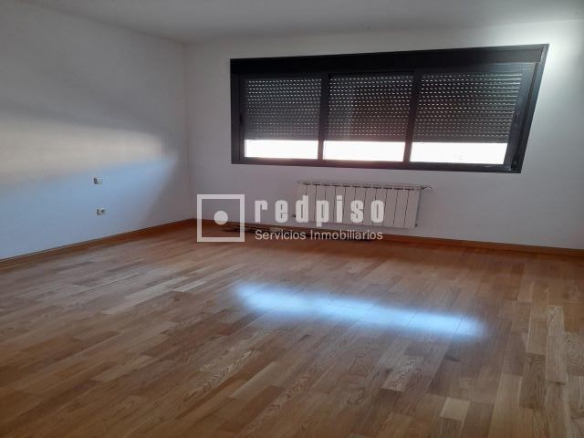 Casa en alquiler en  Arganda del Rey, Madrid  17/27