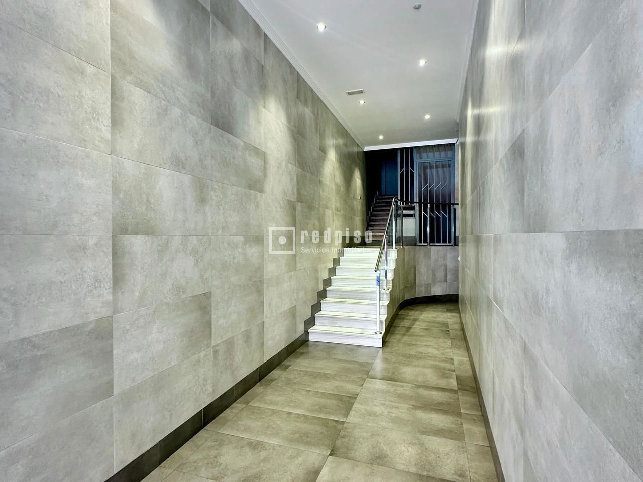 Piso en alquiler en  calle Gabilondo, 16, Valladolid  7/24