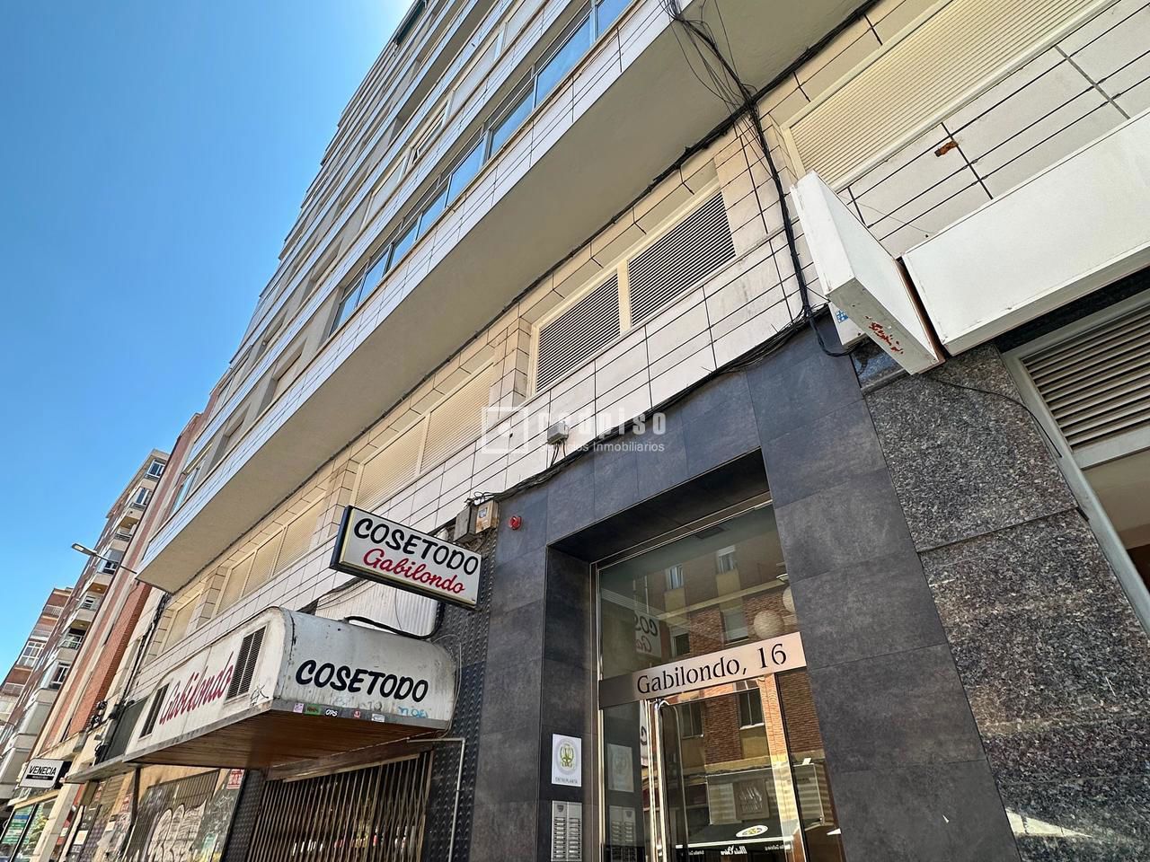 Piso en alquiler en  calle Gabilondo, 16, Valladolid  8/24