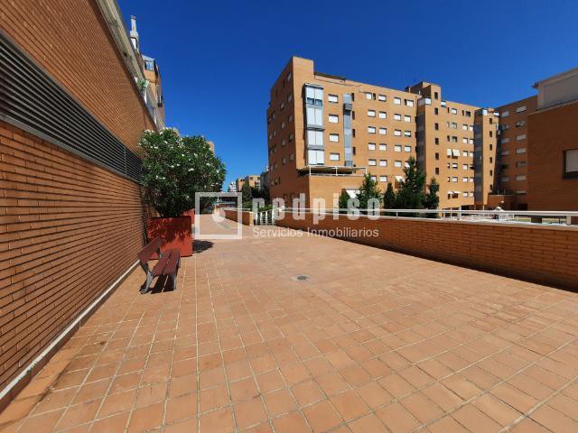 Piso en alquiler en calle De Luis Jiménez De Asúa, Madrid, Madrid 47/49