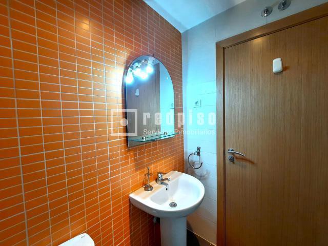 Piso en alquiler en calle De Luis Jiménez De Asúa, Madrid, Madrid 29/49