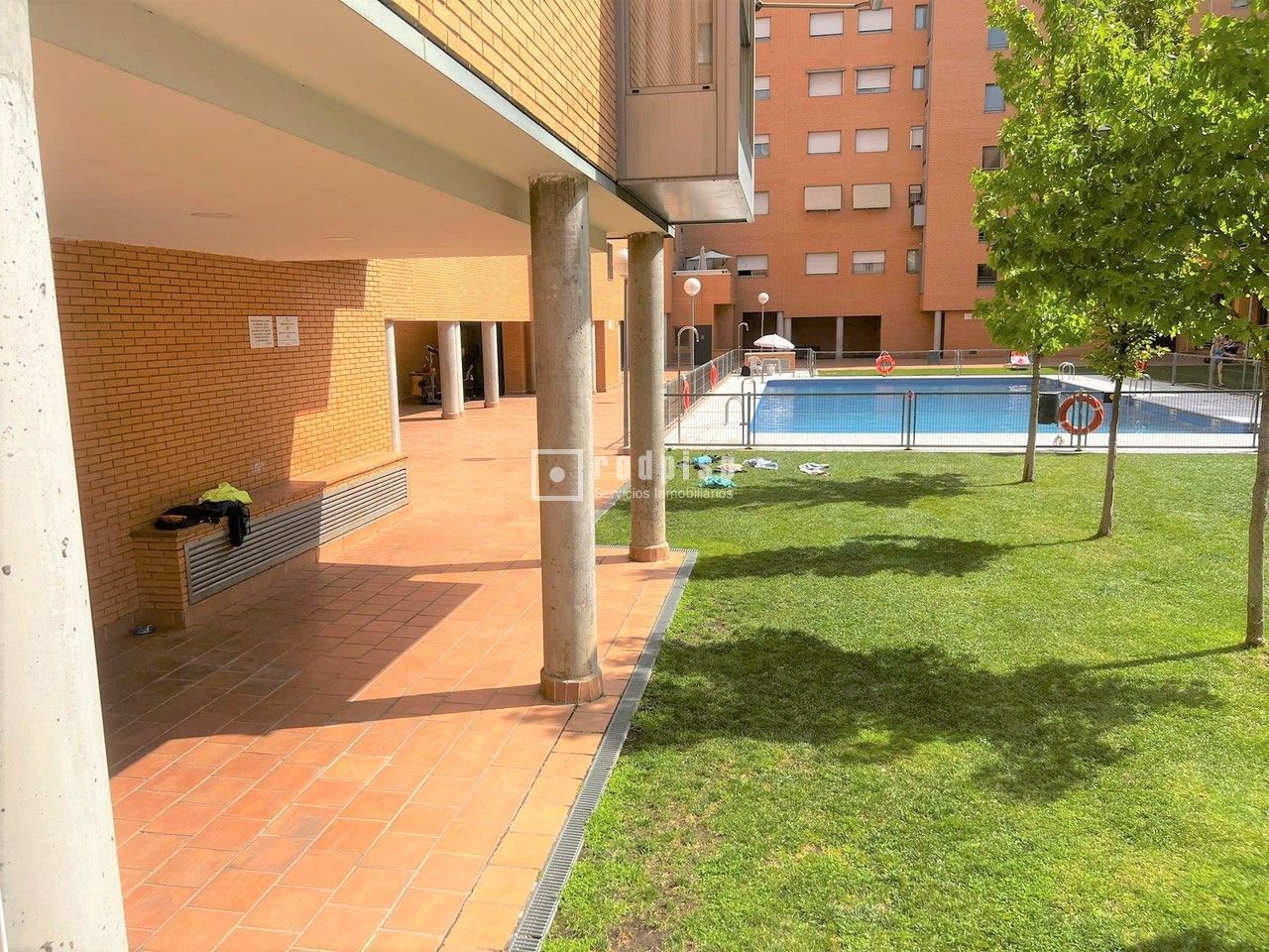 Piso en alquiler en calle De Luis Jiménez De Asúa, Madrid, Madrid 46/49