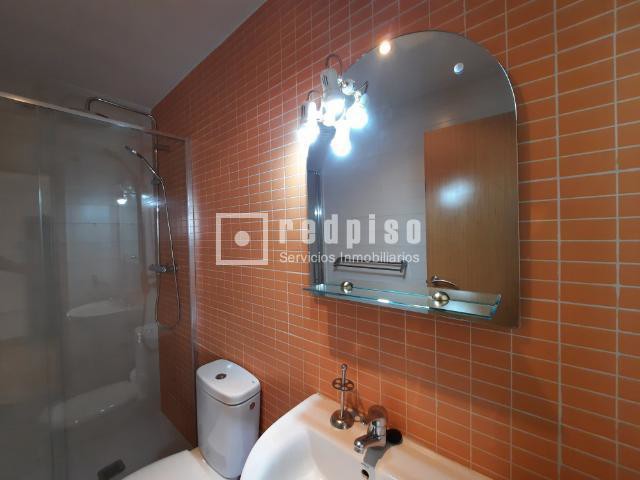 Piso en alquiler en calle De Luis Jiménez De Asúa, Madrid, Madrid 30/49