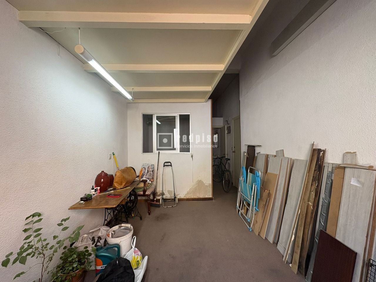 Local en venta en calle De Antonio Zamora, Madrid, Madrid 4/15