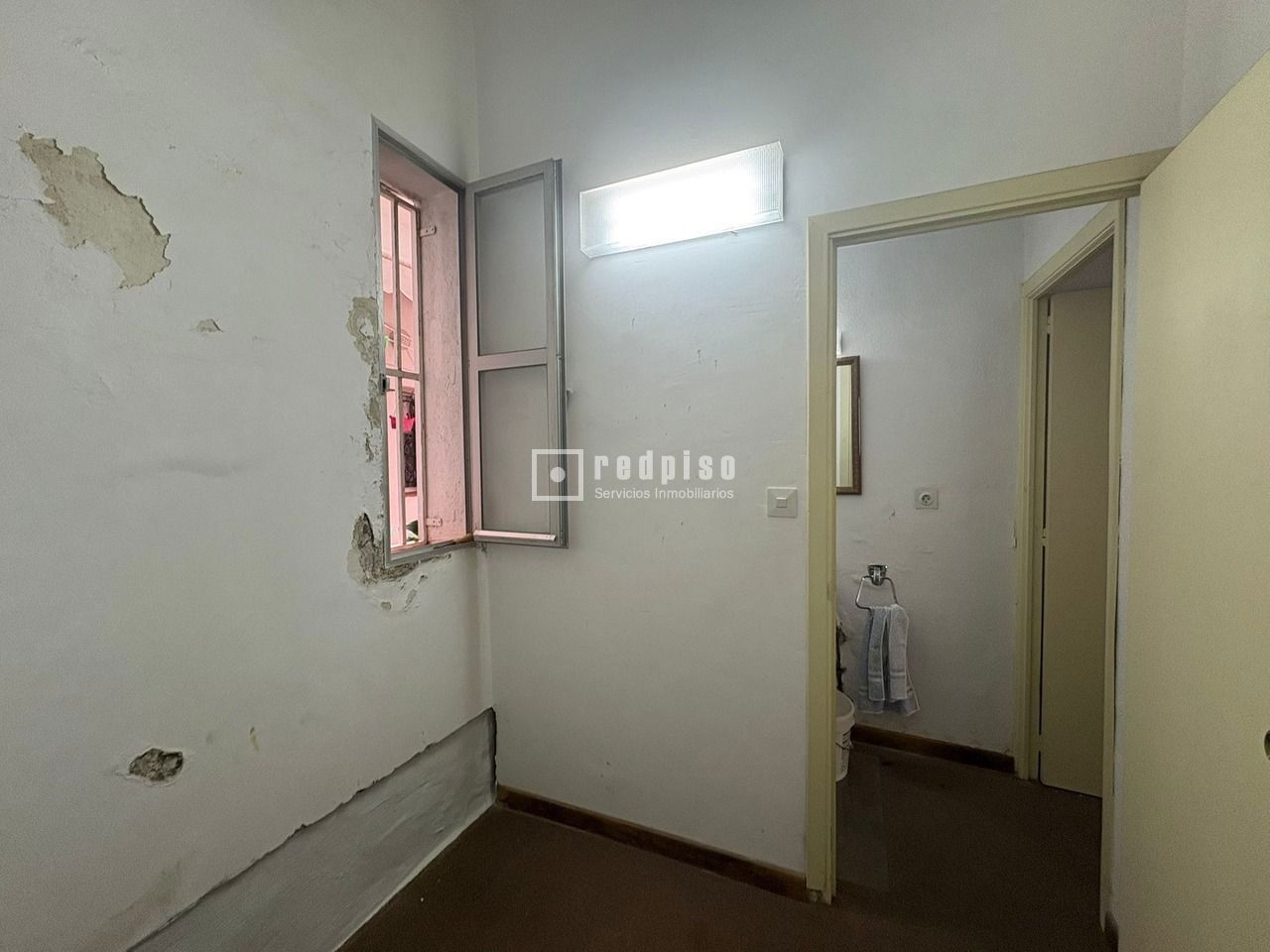 Local en venta en calle De Antonio Zamora, Madrid, Madrid 12/15