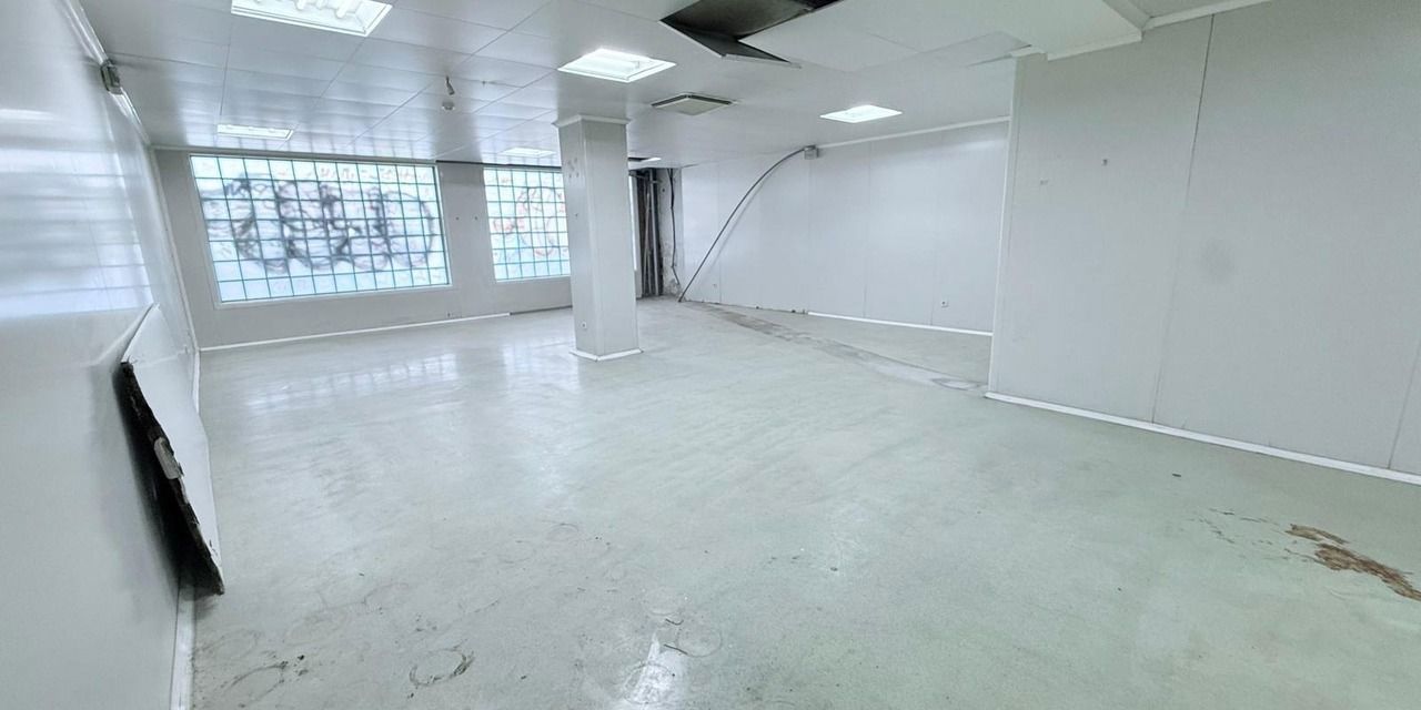 Local en venta en  calle del Cardenal Mendoza, Madrid  1/1