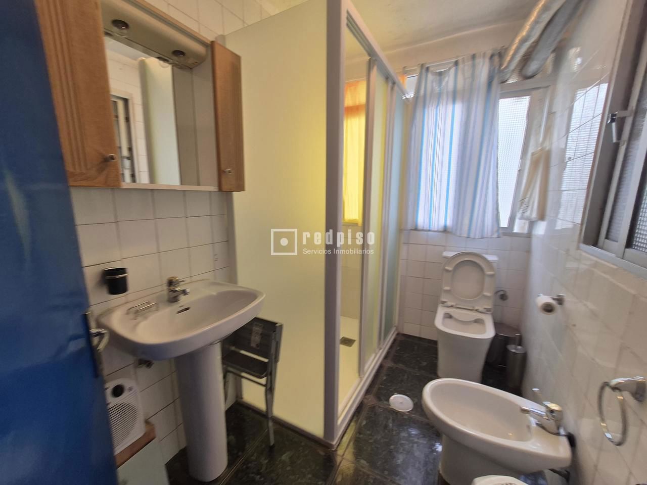 Piso en alquiler en  Sevilla  8/18