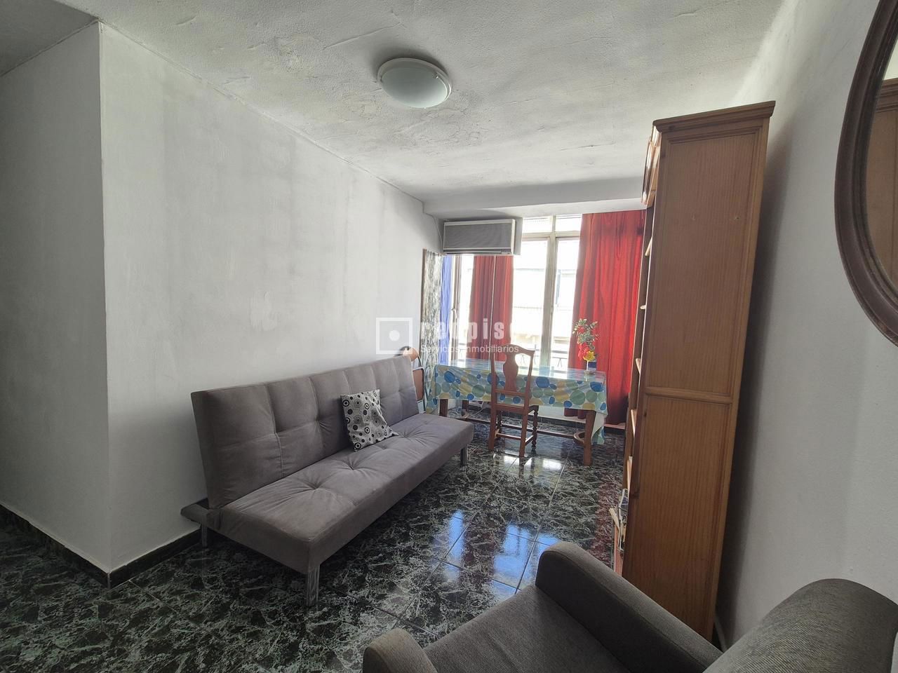 Piso en alquiler en  Sevilla  2/18