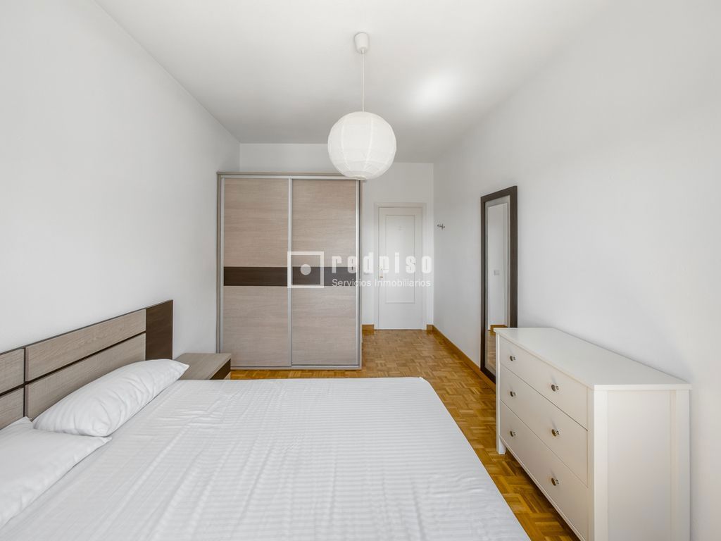 Piso en venta en paseo Del Marqués De Zafra, Salamanca, Madrid 16/28