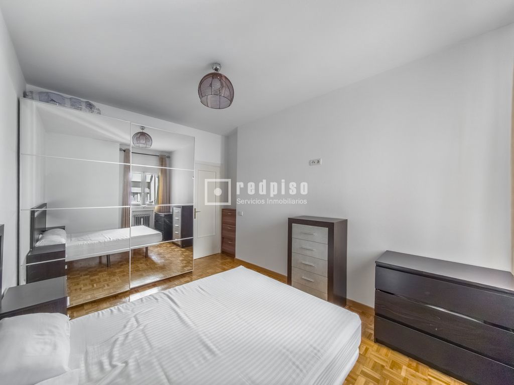 Piso en venta en paseo Del Marqués De Zafra, Salamanca, Madrid 12/28
