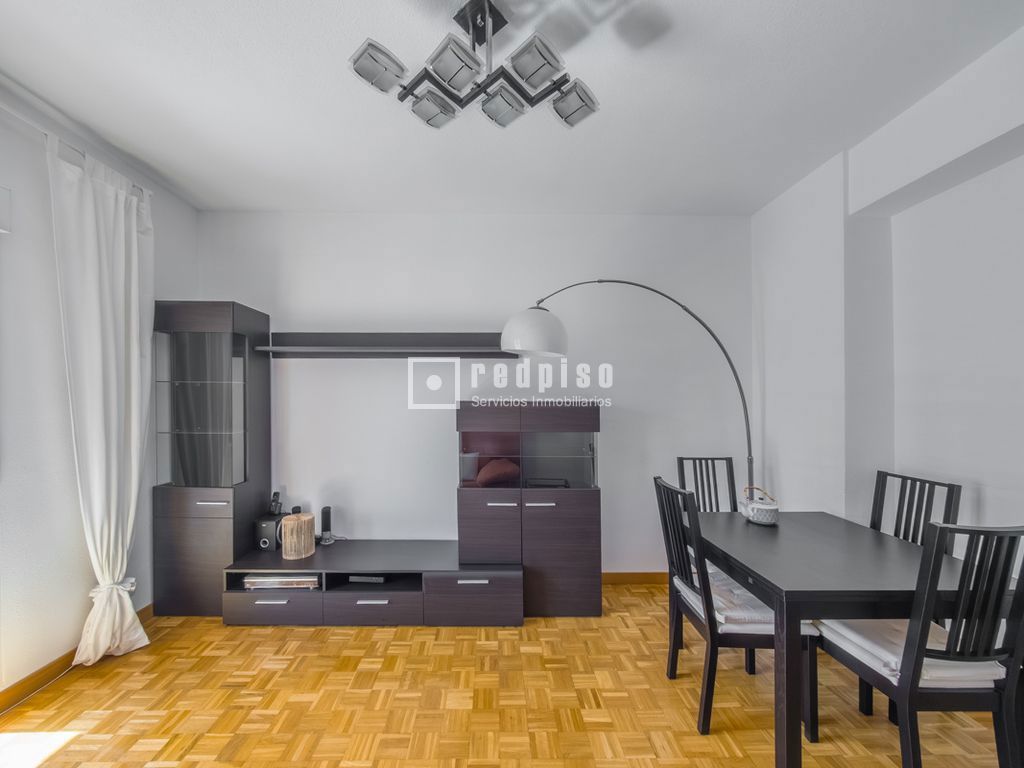 Piso en venta en paseo Del Marqués De Zafra, Salamanca, Madrid 5/28