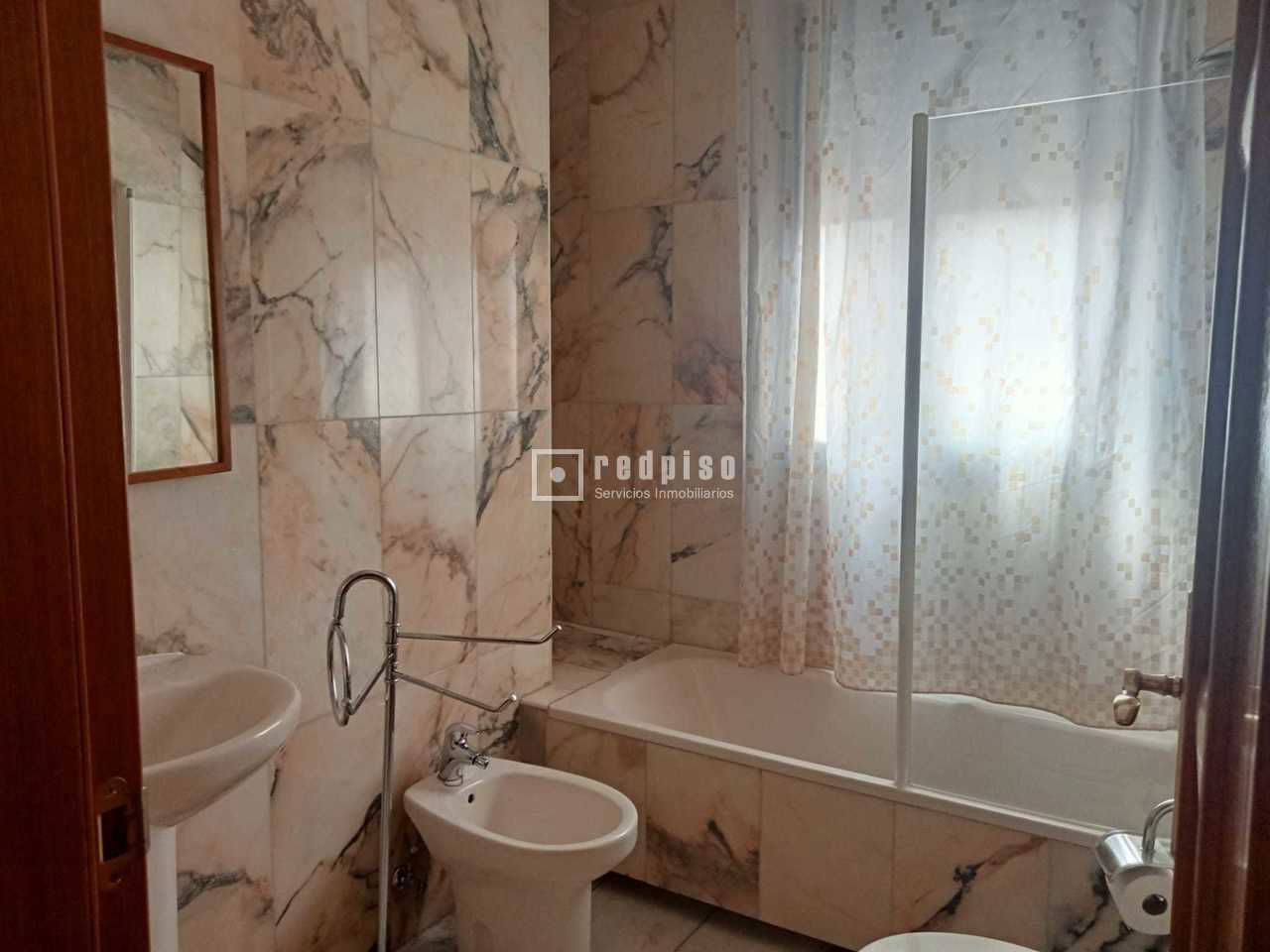 Piso en alquiler en  Talavera de la Reina, Toledo  10/16