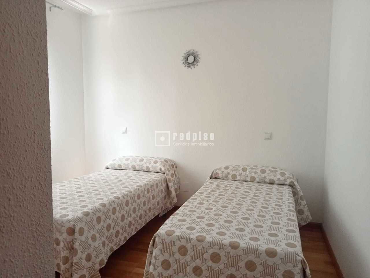 Piso en alquiler en  Talavera de la Reina, Toledo  12/16