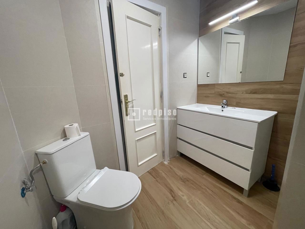 Piso en alquiler en  calle de Miguel de Cervantes, Murcia  6/15